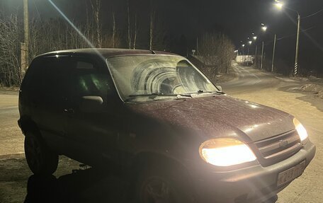 Chevrolet Niva I рестайлинг, 2004 год, 175 000 рублей, 2 фотография