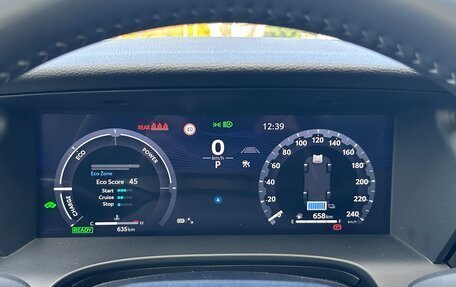 Toyota Camry, 2024 год, 24 фотография