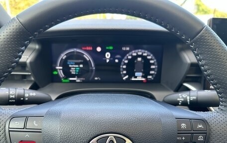 Toyota Camry, 2024 год, 23 фотография