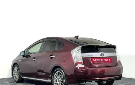 Toyota Prius, 2014 год, 1 247 000 рублей, 7 фотография