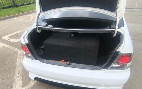 Toyota Altezza, 1999 год, 1 390 000 рублей, 6 фотография