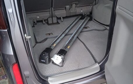 Honda Stepwgn IV, 2015 год, 1 570 000 рублей, 2 фотография