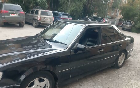 Mercedes-Benz W124, 1993 год, 400 000 рублей, 5 фотография