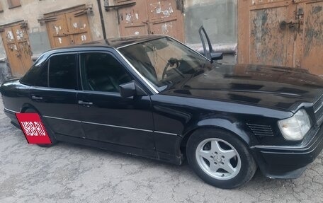 Mercedes-Benz W124, 1993 год, 400 000 рублей, 7 фотография