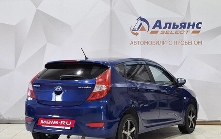 Hyundai Solaris II рестайлинг, 2011 год, 550 000 рублей, 3 фотография