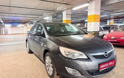Opel Astra J, 2010 год, 1 фотография
