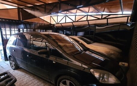 Opel Zafira B, 2008 год, 575 000 рублей, 1 фотография