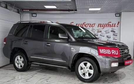 Toyota Land Cruiser 200, 2010 год, 2 799 000 рублей, 1 фотография