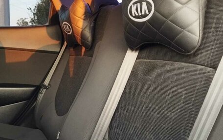 KIA Rio III рестайлинг, 2012 год, 890 000 рублей, 17 фотография