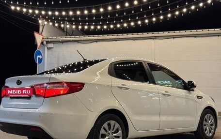 KIA Rio III рестайлинг, 2014 год, 720 000 рублей, 9 фотография