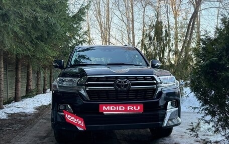 Toyota Land Cruiser 200, 2016 год, 4 400 000 рублей, 2 фотография