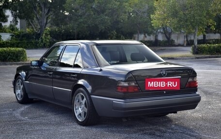 Mercedes-Benz W124, 1993 год, 18 350 000 рублей, 9 фотография