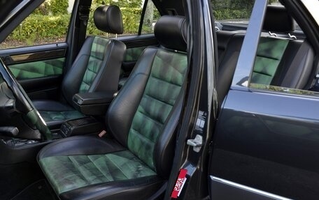 Mercedes-Benz W124, 1993 год, 18 350 000 рублей, 29 фотография