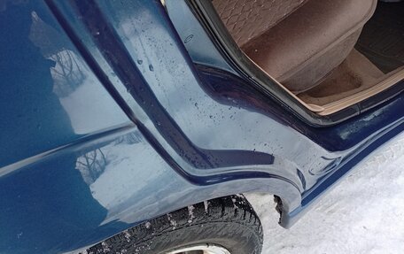 Ford Focus IV, 2001 год, 275 000 рублей, 11 фотография