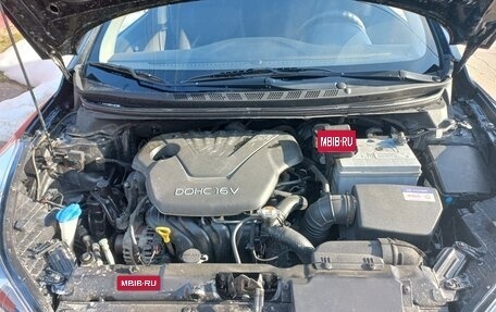 Hyundai Elantra V, 2014 год, 1 000 000 рублей, 10 фотография