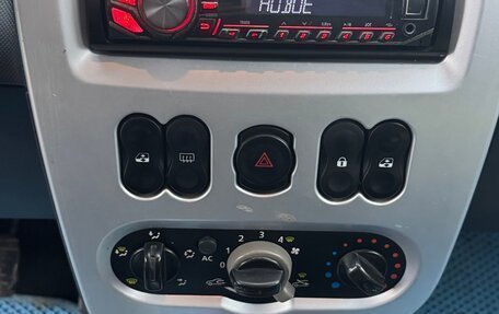 Renault Logan I, 2011 год, 630 000 рублей, 7 фотография