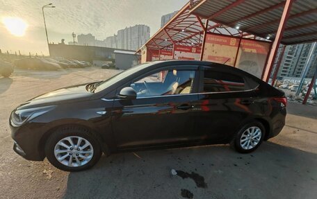 Hyundai Solaris II рестайлинг, 2018 год, 1 600 000 рублей, 4 фотография