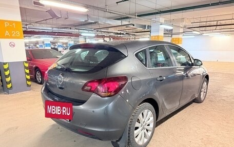 Opel Astra J, 2010 год, 3 фотография