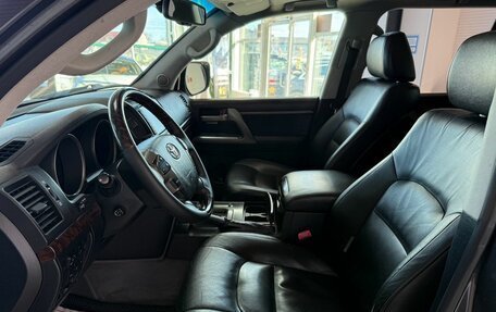 Toyota Land Cruiser 200, 2010 год, 2 799 000 рублей, 8 фотография