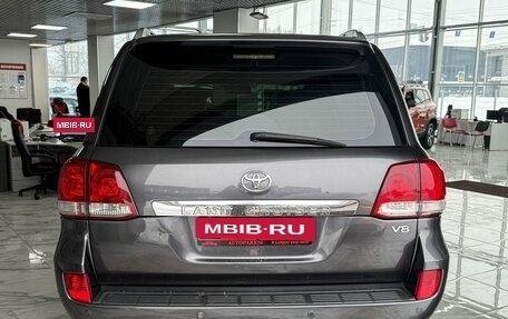 Toyota Land Cruiser 200, 2010 год, 2 799 000 рублей, 6 фотография