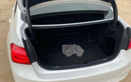 BMW 3 серия, 2018 год, 2 100 000 рублей, 22 фотография