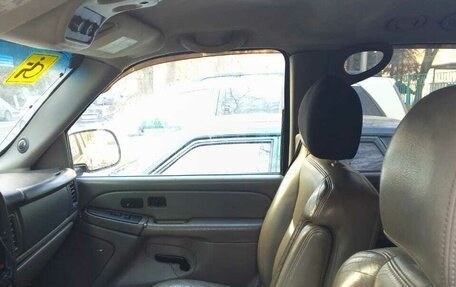 Chevrolet Tahoe II, 2003 год, 700 000 рублей, 8 фотография