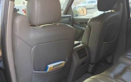 Chevrolet Tahoe II, 2003 год, 700 000 рублей, 6 фотография