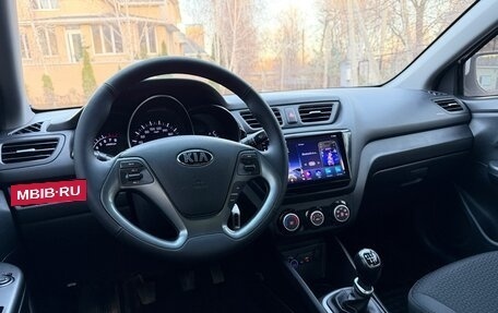 KIA Rio III рестайлинг, 2016 год, 975 000 рублей, 22 фотография
