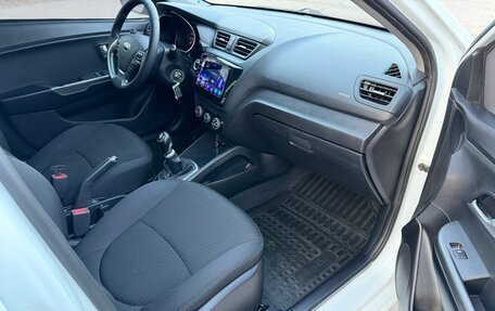 KIA Rio III рестайлинг, 2016 год, 975 000 рублей, 28 фотография