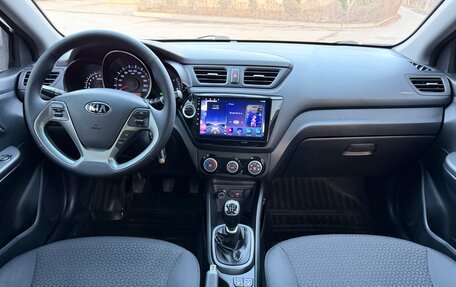 KIA Rio III рестайлинг, 2016 год, 975 000 рублей, 30 фотография