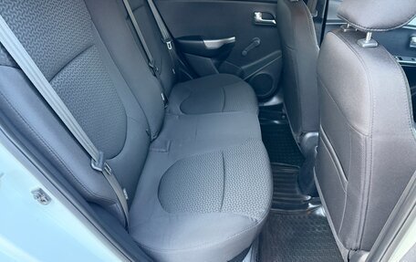 KIA Rio III рестайлинг, 2016 год, 975 000 рублей, 33 фотография