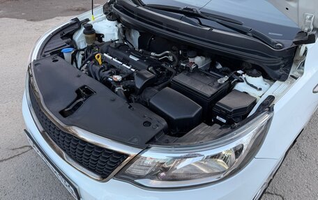 KIA Rio III рестайлинг, 2016 год, 975 000 рублей, 34 фотография