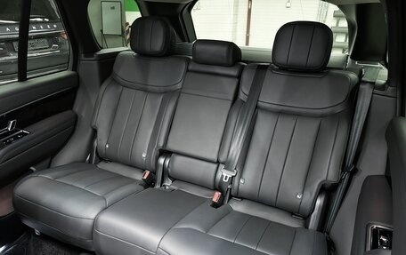 Land Rover Range Rover IV рестайлинг, 2025 год, 21 990 000 рублей, 25 фотография