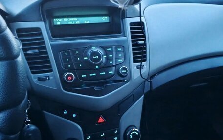 Chevrolet Cruze II, 2011 год, 470 000 рублей, 6 фотография