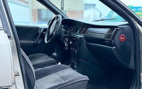 Opel Vectra B рестайлинг, 1996 год, 159 000 рублей, 15 фотография