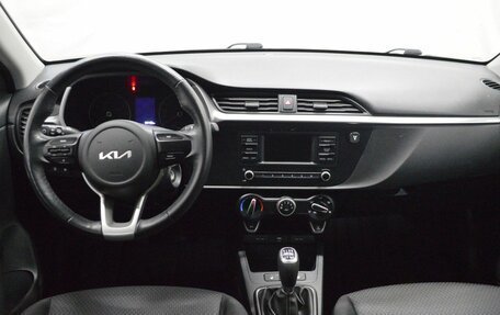 KIA Rio IV, 2021 год, 1 525 000 рублей, 14 фотография