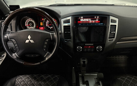 Mitsubishi Pajero IV, 2019 год, 4 050 000 рублей, 10 фотография