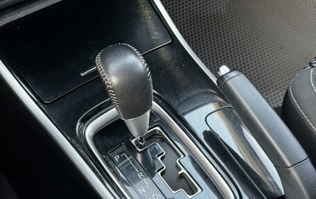 Mitsubishi Outlander III рестайлинг 3, 2019 год, 2 299 000 рублей, 12 фотография