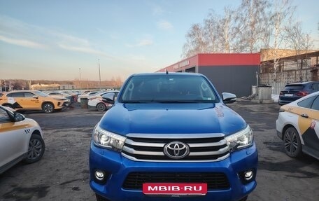 Toyota Hilux VIII, 2016 год, 2 999 000 рублей, 1 фотография
