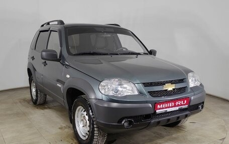 Chevrolet Niva I рестайлинг, 2015 год, 730 000 рублей, 1 фотография