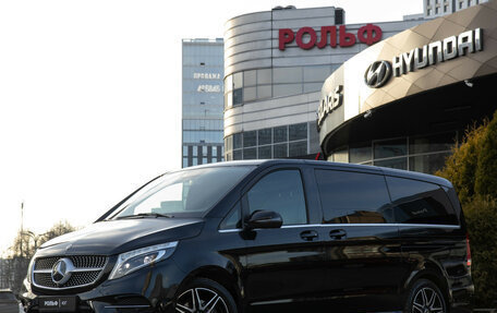 Mercedes-Benz V-Класс, 2019 год, 6 848 000 рублей, 1 фотография