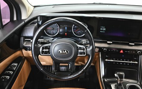 KIA Carnival, 2020 год, 3 950 000 рублей, 15 фотография