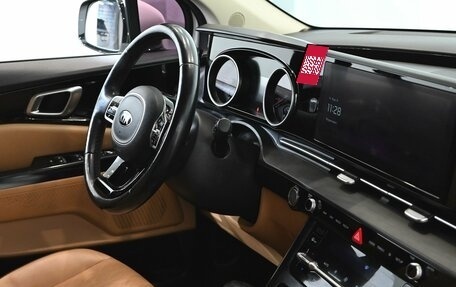 KIA Carnival, 2020 год, 3 950 000 рублей, 12 фотография