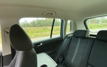 Volkswagen Tiguan I, 2011 год, 990 000 рублей, 9 фотография