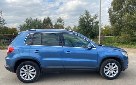 Volkswagen Tiguan I, 2011 год, 990 000 рублей, 4 фотография