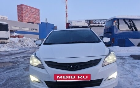 Hyundai Solaris II рестайлинг, 2016 год, 1 050 000 рублей, 10 фотография
