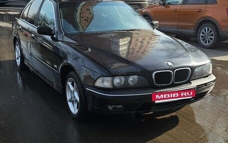 BMW 5 серия, 1999 год, 298 000 рублей, 2 фотография