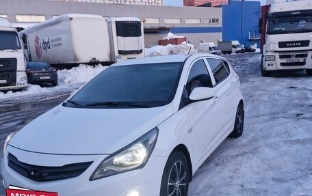 Hyundai Solaris II рестайлинг, 2016 год, 1 050 000 рублей, 8 фотография