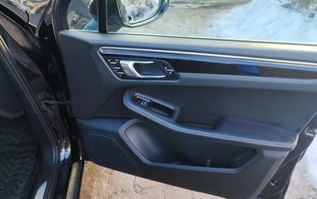 Porsche Macan I рестайлинг, 2015 год, 3 150 000 рублей, 6 фотография