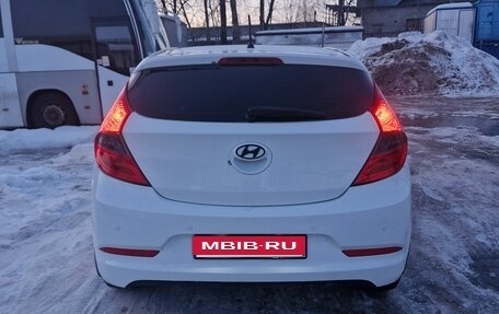 Hyundai Solaris II рестайлинг, 2016 год, 1 050 000 рублей, 7 фотография